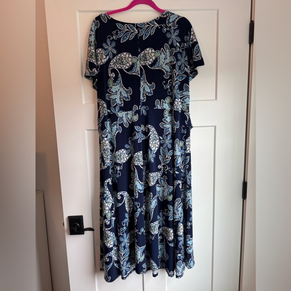 Robbie Bee Navy and Teal Floral Midi Dress - Picture 2 of 4